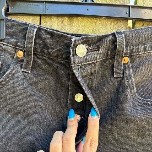 Levi's Black 501 Denim Jean Shorts Step on It From Free People Size 26 - Picture 5 of 10